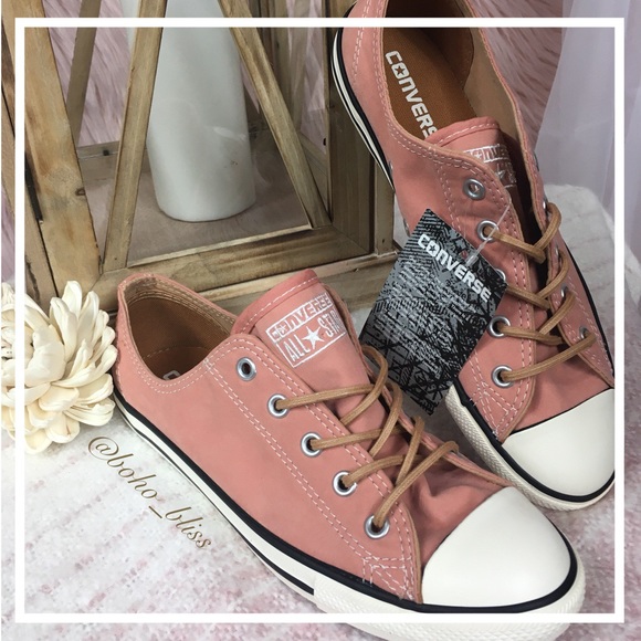 ⭐️CONVERSE | 7 Dainty Blush All Star Sneakers NEW - Picture 2 of 7